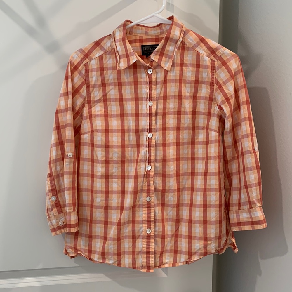 Like new Pendleton 100% cotton button down shirt 3/4 sleeve, great quality